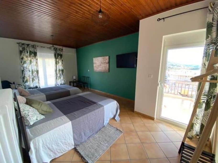 Laki'S House Οροφοδιαμέρισμα Με Σοφίτα Thermo 外观 照片